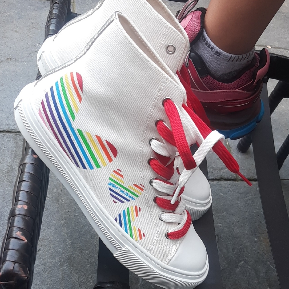 Women Limited Edition High-Top Sneakers with Rainbow Heart Design